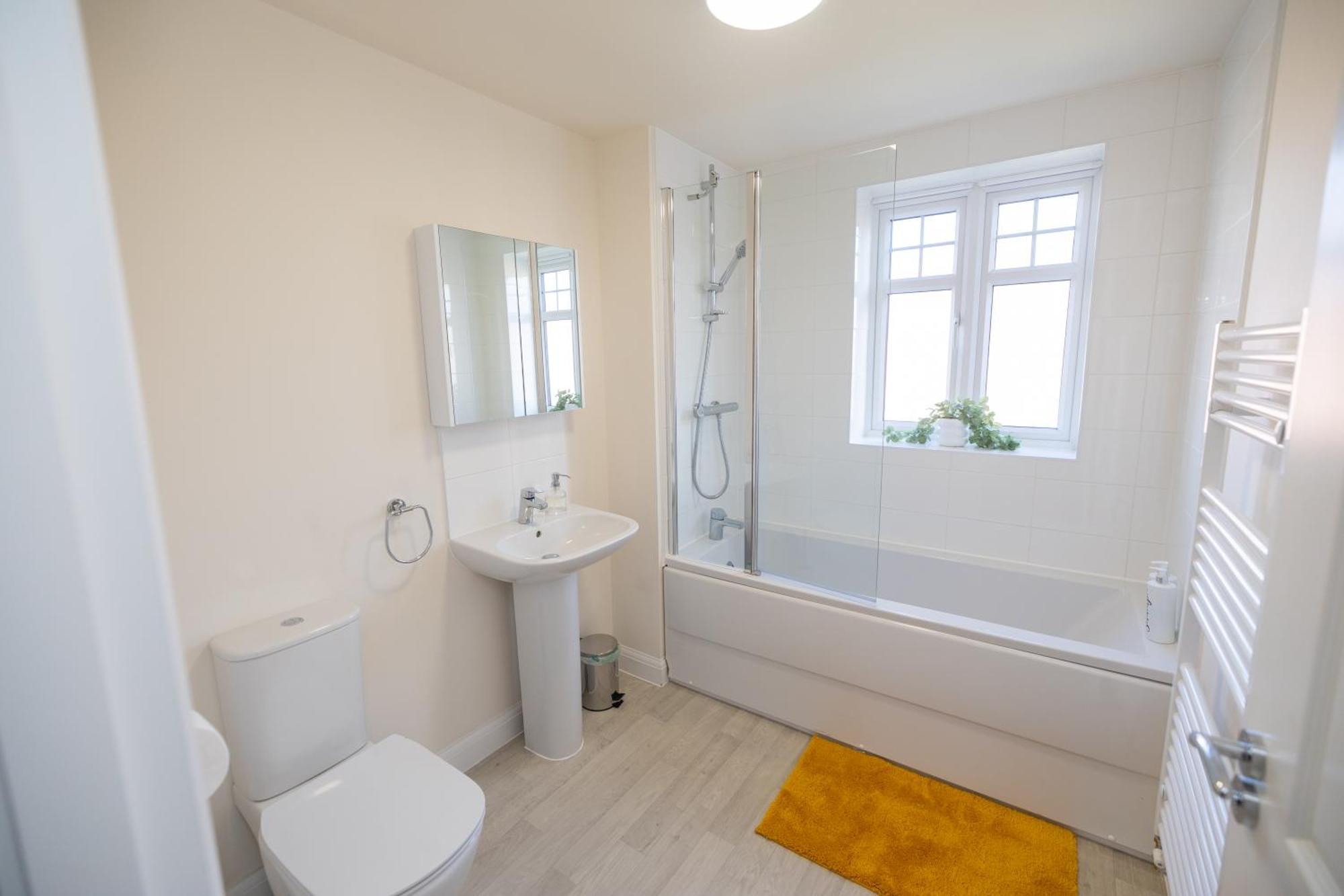 Home In Hugglescote - Long Stays Coalville Zewnętrze zdjęcie